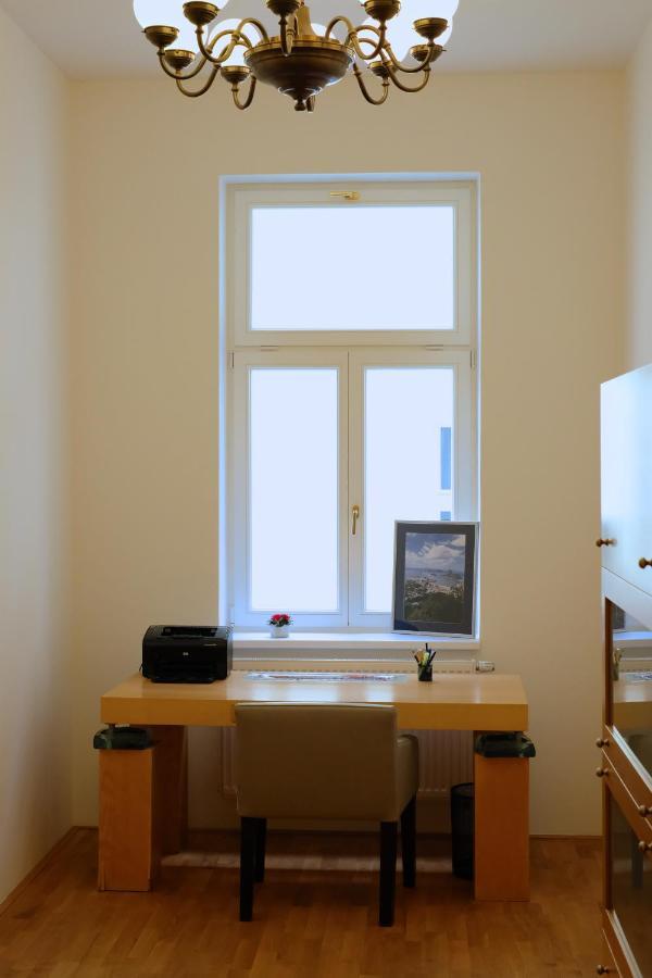 Kolonada Luxury 3 Bedroom Apartment Manes Mariánské Lázně Extérieur photo